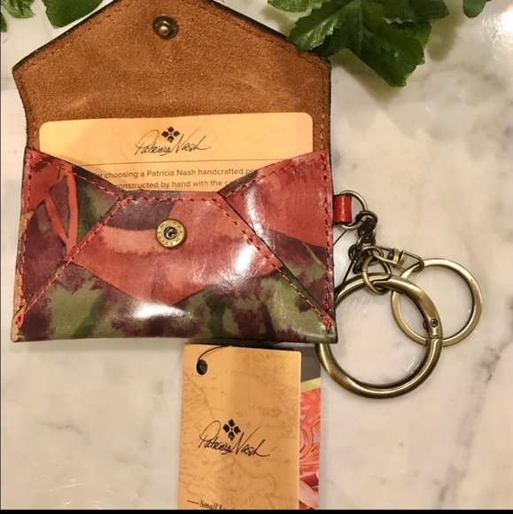 Patricia Nash Card holder, key chain. - Picture 2 of 4